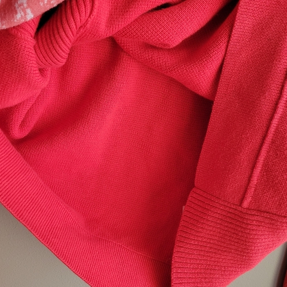 PINK Victoria's Secret Women's Sweater 1/4 Zip Coral Colod Size S/P Long Sleeve - Picture 9 of 11
